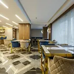 Trademark By Wyndham Operla Airport 3* Arnavutköy