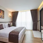Trademark By Wyndham Operla Airport Arnavutköy