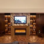 Trademark By Wyndham Operla Airport