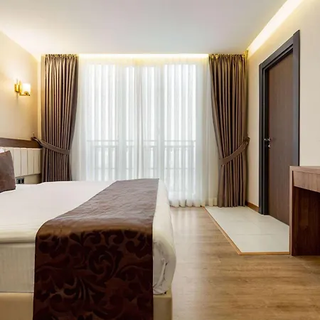 Trademark Collection By Wyndham Operla Istanbul Airport & 4*