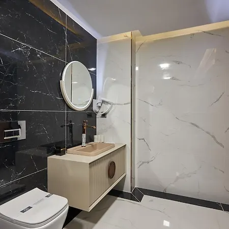 Trademark Collection By Wyndham Operla Istanbul Airport & 4*