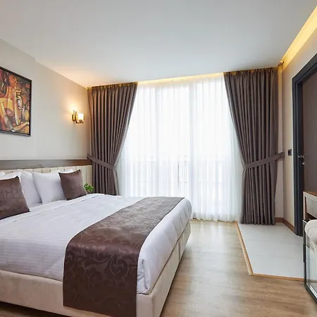 Trademark By Wyndham Operla Airport Arnavutkoy