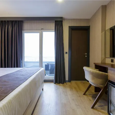 Trademark Collection By Wyndham Operla Airport Arnavutköy
