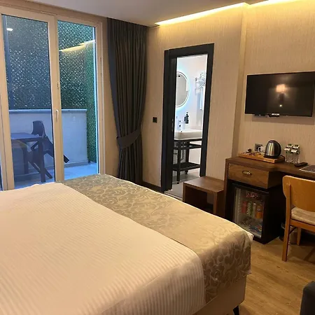 Trademark Collection By Wyndham Operla Istanbul Airport & Hotel 4*