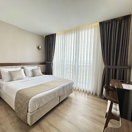 Trademark By Wyndham Operla Airport מלון Arnavutkoy